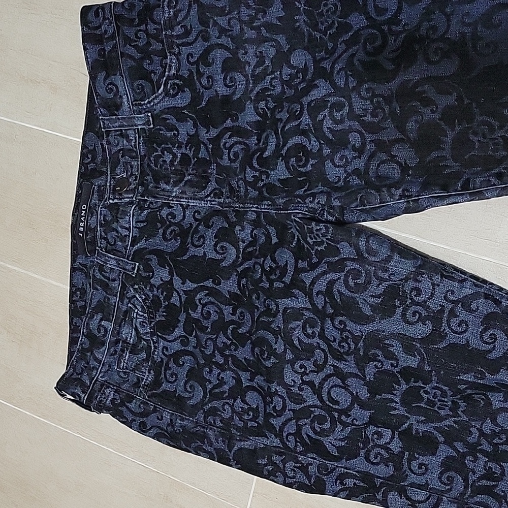 J Brand black brocade jeans size 29